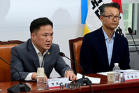 [포토] 국회 찾은 백원국 국토교통부 차관