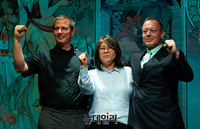 [포토] '알폰스 무하 이모션' 포즈 취하는 비텍 체르막·강선영·미칼 드보르작