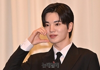 [포토] 인피니트 이성종, 막내의 볼하트