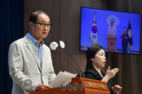 [포토] 영장 재청구 입장 밝히는 이성만 의원