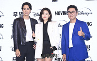 [포토] 무빙 류승룡-한효주-조인성, 안기부 3인방