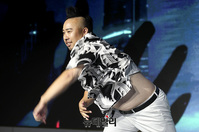 [포토] 강속구 던지는 유희관