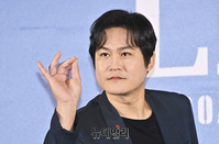 [포토] 타겟 김성균 '목표 발견'