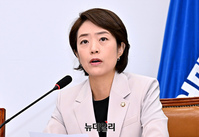 [포토] 발언하는 고민정 더불어민주당 최고위원