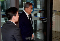 [포토] 윤 대통령 부친 빈소 향하는 박진 외교부 장관