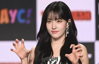 [포토] 스테이씨 윤 '어흥'