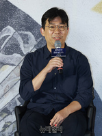 [포토] 천박사 퇴마연구소 메가폰 잡은 김성식 감독