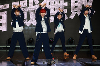 [포토] 신인아이돌 티아이오티, 프리 데뷔 무대