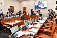 [포토] 여당도 장관도 없이 열린 여성가족위원회