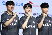 [포토] e스포츠 리그 오브 레전드 대표팀 '우리에겐 페이커가 있다'