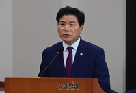 [포토] 제안설명 하는 김경안 새만금개발청장