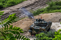 [포토] 사격하는 K21 보병전투차량