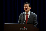 [포토] 정기국회 전략 설명하는 박대출 정책위의장