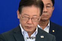 [포토] '단식 7일차' 눈감고 있는 이재명 대표