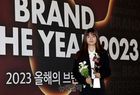 [포토] 나혼자산다 강지희 PD, 올해의 프로그램상 수상