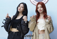 [포토] 있지 유나-예지, 배꼽이 포인트