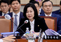 [포토] 김만배 허위 인터뷰 관련 답변하는 이노공 법무부 차관