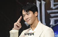 [포토] 데블스 플랜 하석진 '뇌섹남은 계산중' 