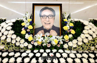 [포토] 원로배우 변희봉 18일 별세, 삼성서울병원 장례식장에 빈소 마련