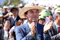 [포토] 강원세계산림엑스포 개막식 참석한 김진태 강원지사