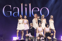 [포토] 타이틀곡 '갈릴레오' 무대 선보이는 케플러