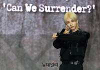 [포토] 칼군무로 돌아온 이펙스 백승