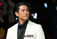 [포토] 유태오 '누가 날 불렀나' 