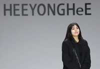 [포토] 패션코드 2024 S/S, 런웨이 인사하는 신희용 디자이너