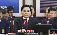 [포토] 2023국정감사, 답변하는 원희룡 국토부 장관 