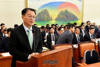 [포토] 보고하는 방기선 국무조정실장