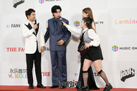 [포토] 전현무-임영웅-서현 '같이 사진 찍어요'