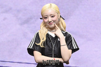 [포토] 라잇썸 히나, 애교 가득