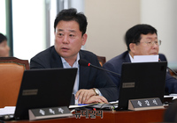 [포토] 2023 국정감사, 질의하는 송갑석 의원