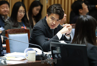 [포토] 서울시 국정감사 참석한 오영환 의원