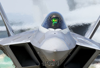 [포토] 2023 ADEX 첫 비행 마친 F-22 랩터
