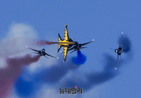 [포토] 하늘 수놓는 블랙이글스
