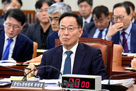 [포토] 국정감사 참석한 김태기 중앙노동위원회 위원장