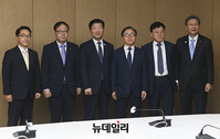 [포토] 경제6단체 상근부회장 기념촬영