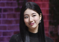 [포토] 넷플릭스 '이두나!'로 복귀하는 수지 