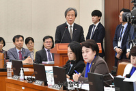 [포토] 인사말 하는 정기석 국민건강보험공단 이사장