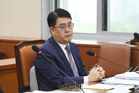 [포토] 국감 참석한 이정렬 개인정보보호위원회 사무처장