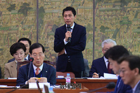 [포토] 고위험펀드 관련 질문 받는 김영산 GKL 대표이사