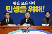 [포토] 당무 복귀한 이재명 민주당 대표