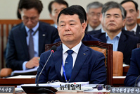 [포토] 국정감사 출석한 윤석대 한국수자원공사 사장