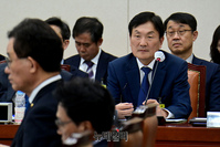 [포토] 정원관련 답변하는 임채성 서울교육대학교 총장