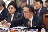 [포토] 국감 출석한 박민수 보건복지부 2차관 