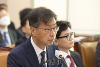 [포토] 질의에 답하는 최재해 감사원장 