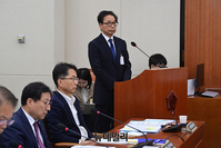 [포토] 임금체불 사과하는 박용우 대유위니아 그룹 회장