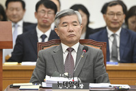 [포토] 질의듣는 이기식 병무청장 