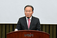 [포토] 의총서 발언하는 윤재옥 국민의힘 원내대표